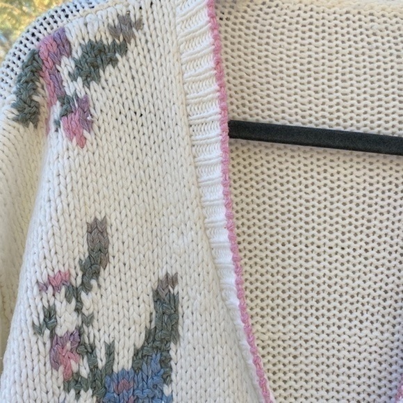 Vintage Hand Embroidered Knit Grandma Core Floral Cardigan Sweater​ - Picture 10 of 15